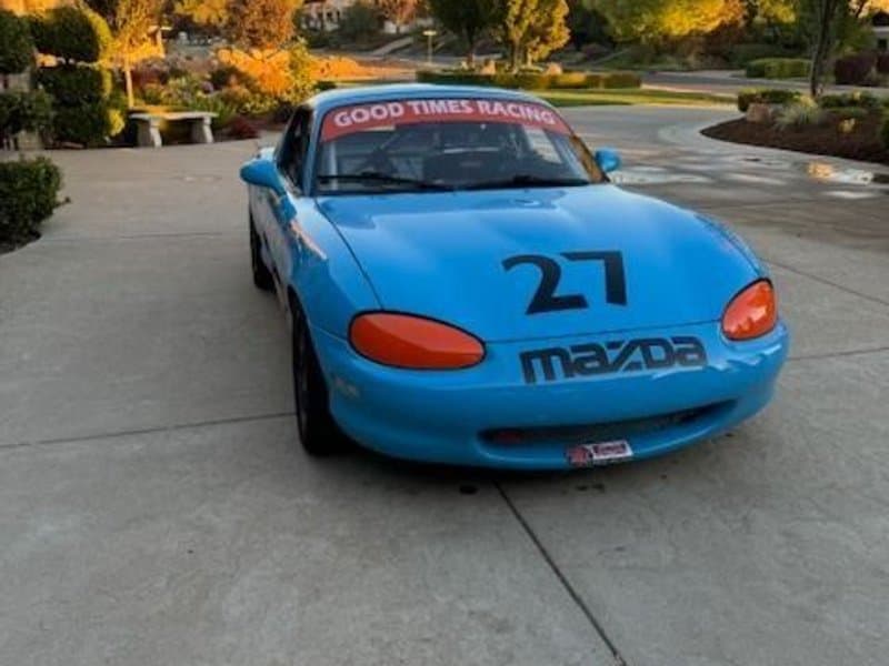 2000 Mazda Miata